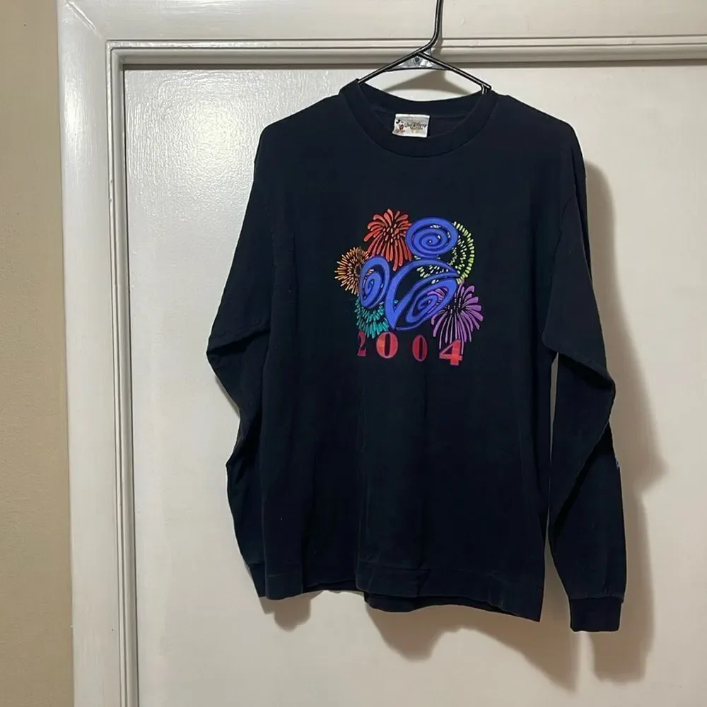 Vintage Walt Disney World, long sleeve T-shirt, 2004 size medium